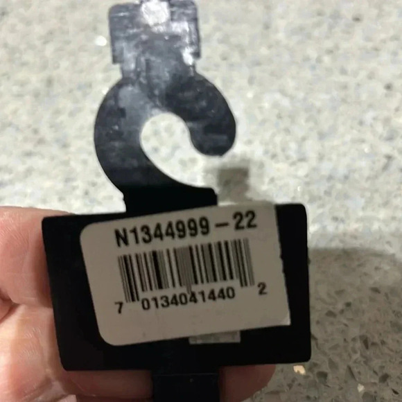 Nocona Genuine Leather lining, pink croc pattern,silver/rhinestone cross buckle - Picture 9 of 11